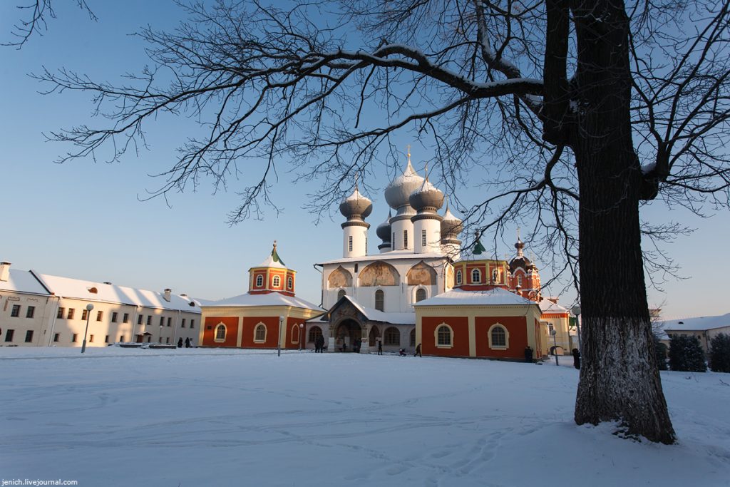 tour-image