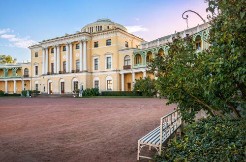 Palace in Pavlovsk  in St. Petersburg and a bench