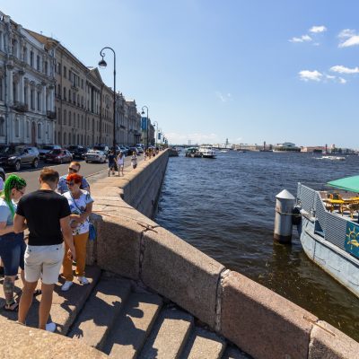 Причал Дворцовая набережная, 10