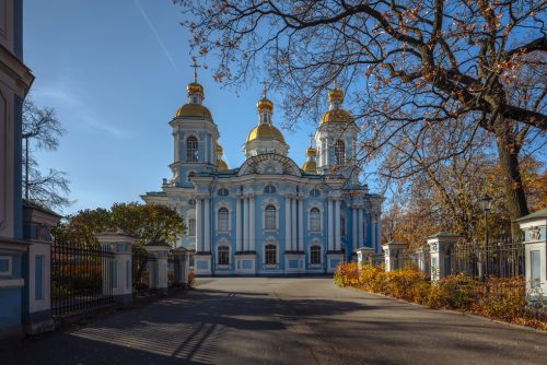 Nikolo-Bogoyavlensky (Nikolsky) Naval Cathedral on a sunny autum