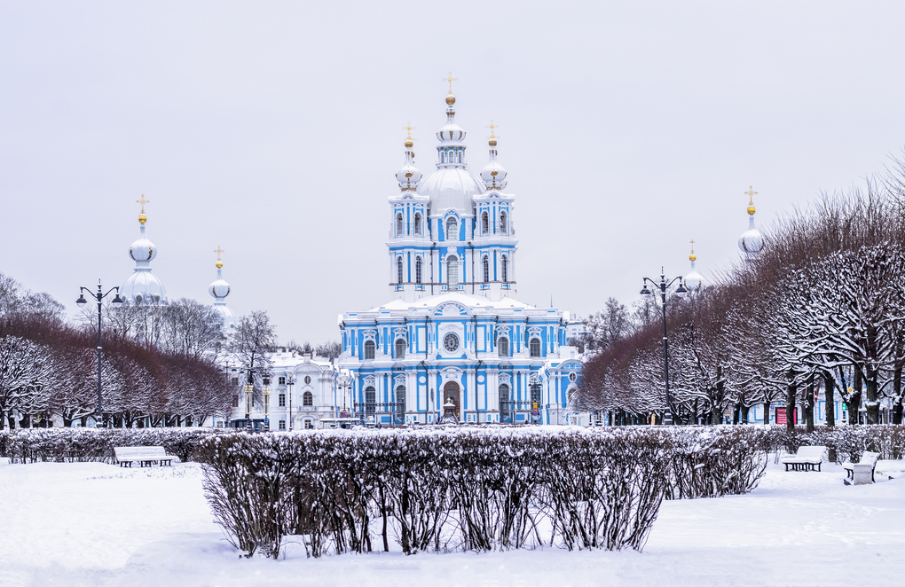 Смольный собор в Петербурге