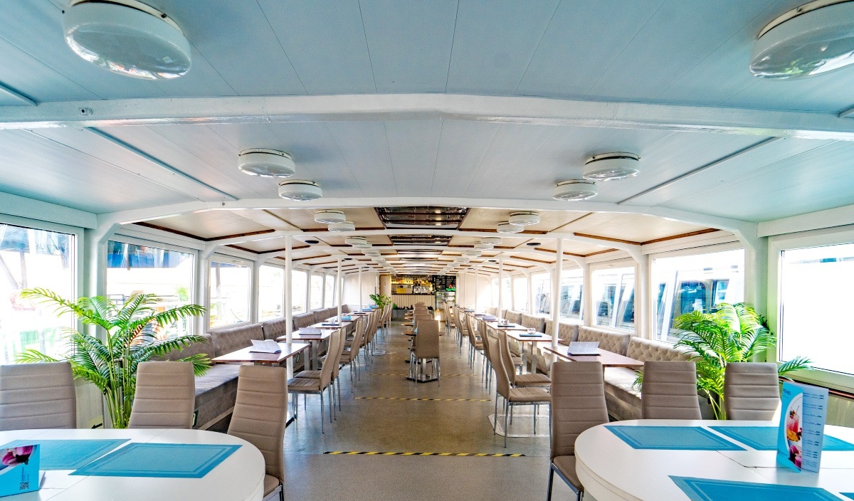 Ночной круиз с разводными мостами в Петербурге Ночной круиз с разводными мостами в Петербурге