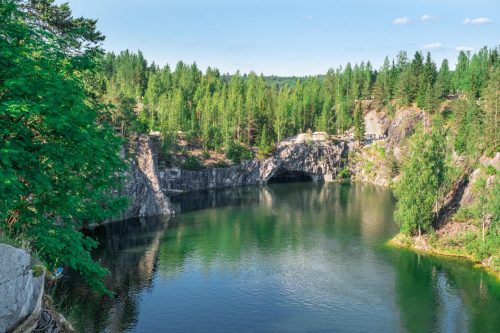 Экскурсия в парк Рускеала