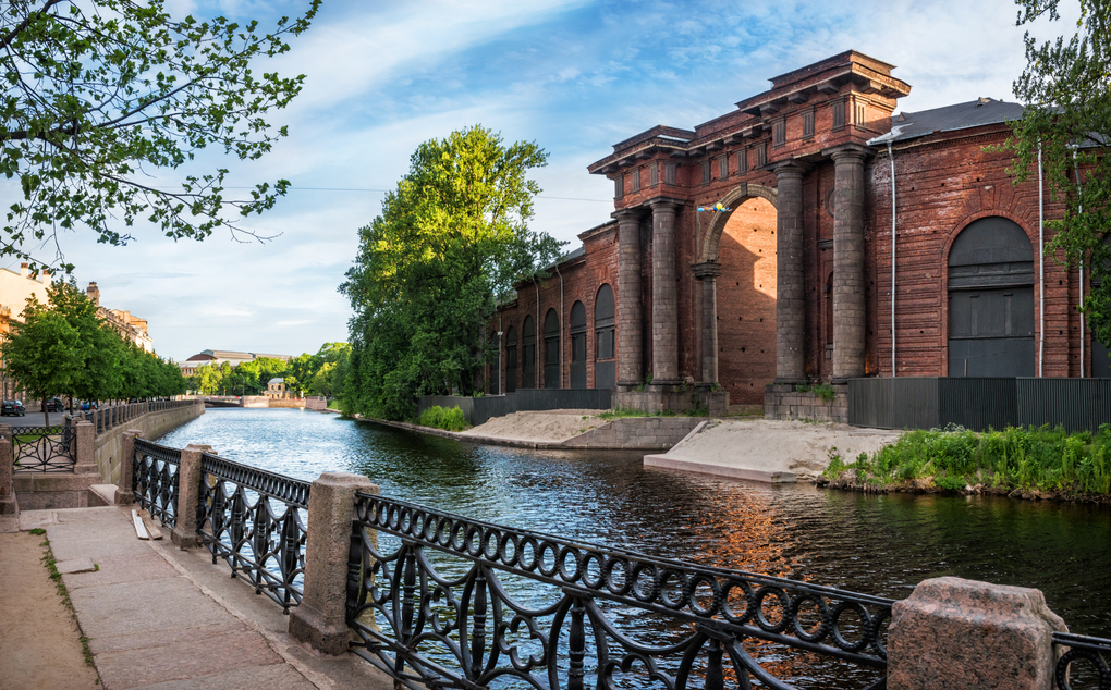 Arch of the brick building of New Holland in St. Petersburg