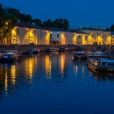 Река Мойка вечером